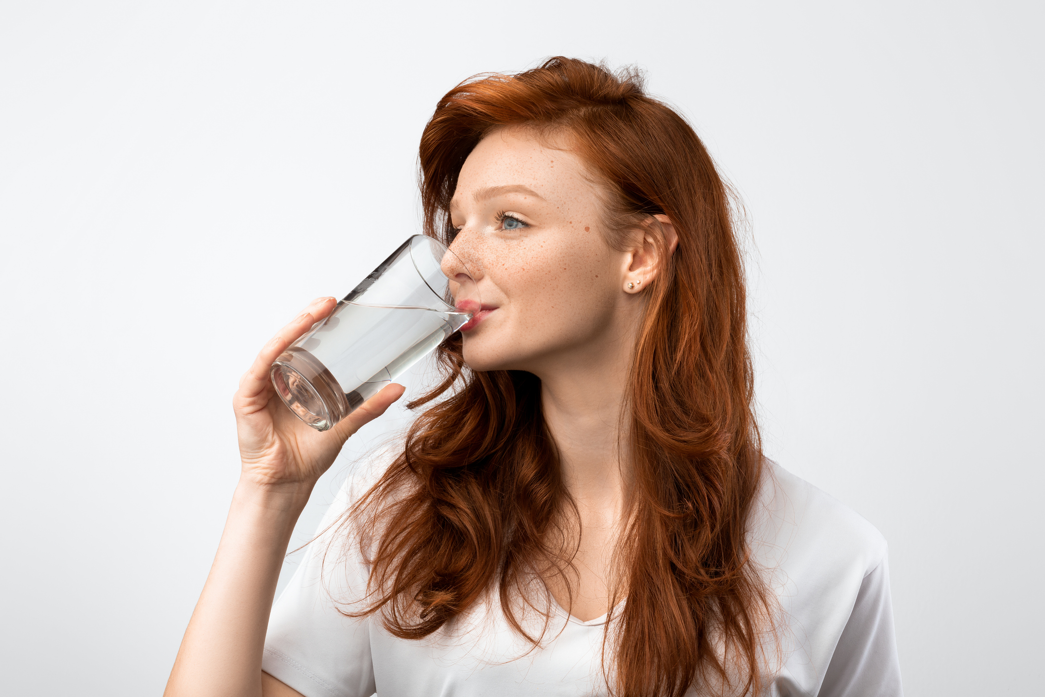 Viel Wasser trinken im Sommer